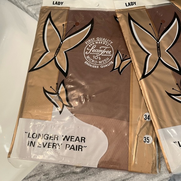 COPY - Vintage 1960s one pair 💄💋of stockings old style sexy👠💄 - Picture 4 of 7